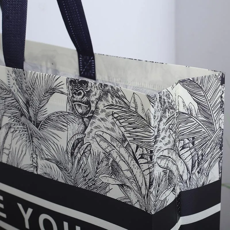 25x Fashion Non Woven Tote Bags Reusable Shopping Bags Clothing Store Black and White