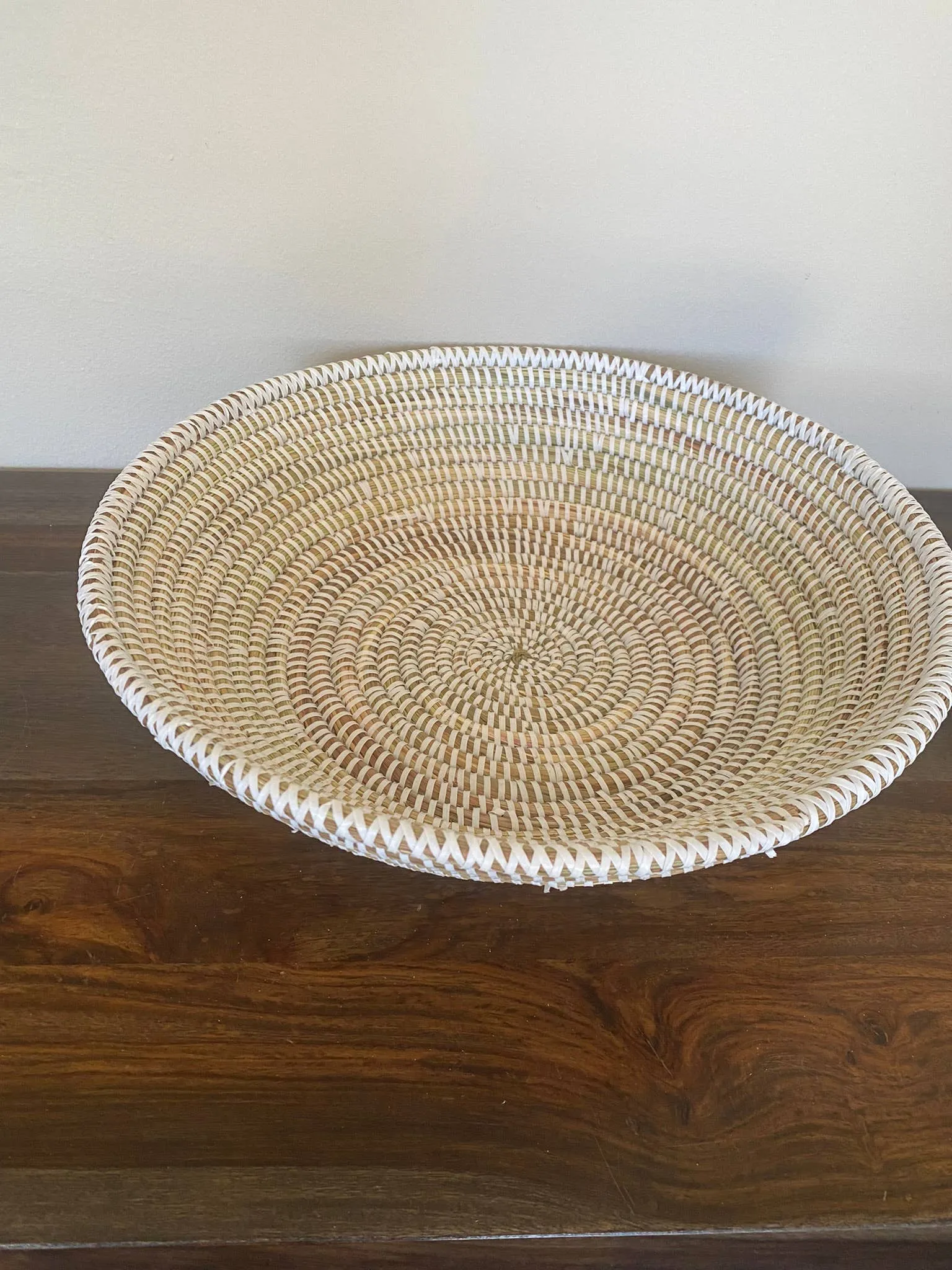 African Wall Basket / Bowl, sweet grass, white