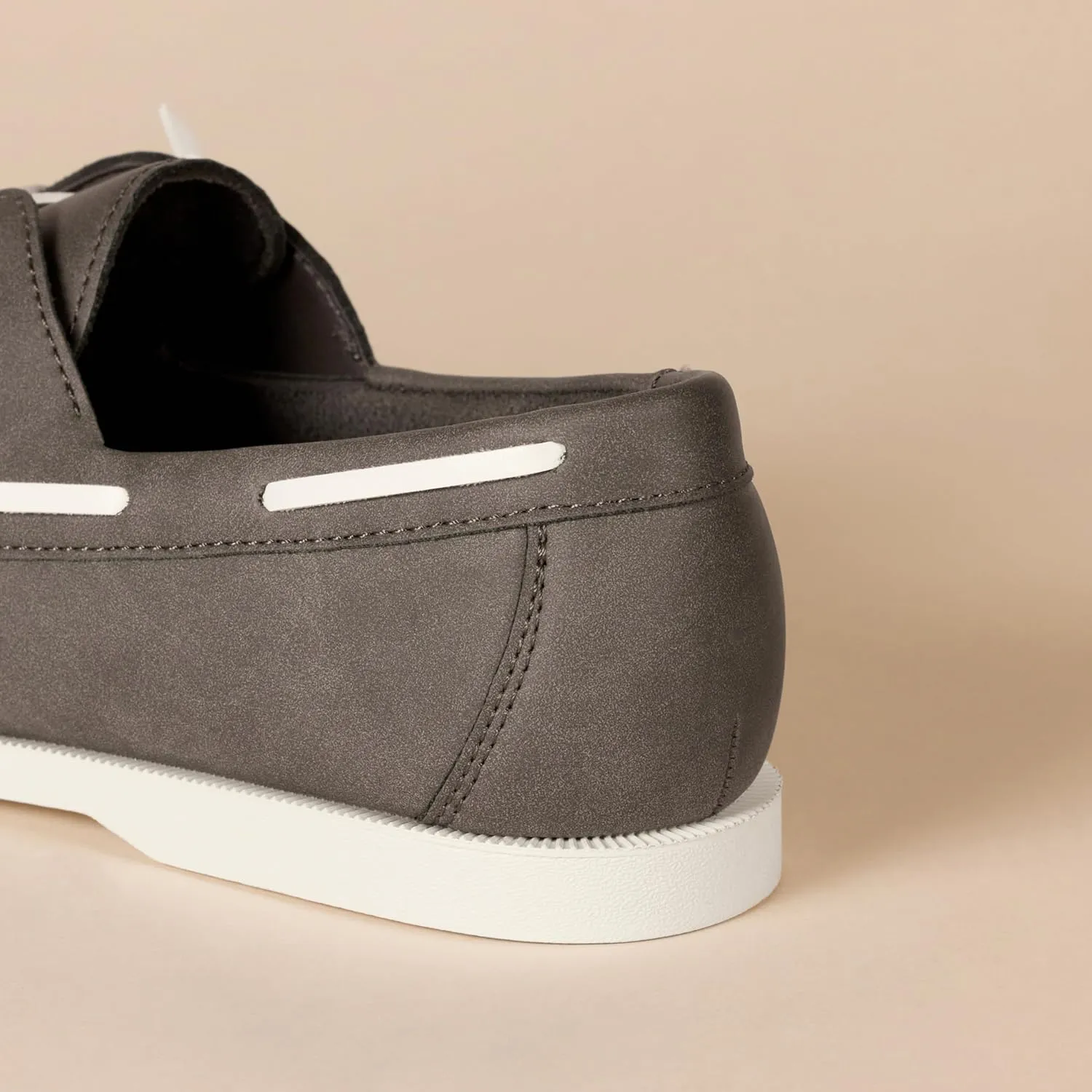 Amazon Essentials Men's Slip-On Boat Shoe with Ventilation