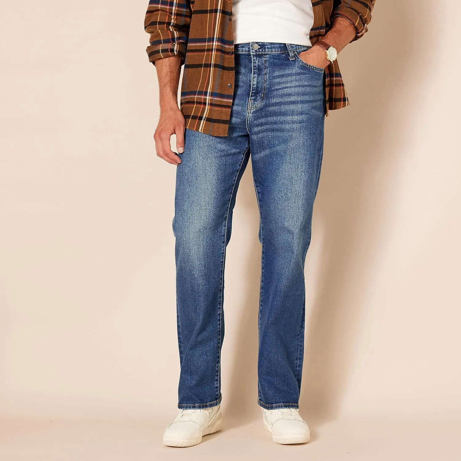 Amazon Essentials Men's Straight-Fit Stretch Jean
