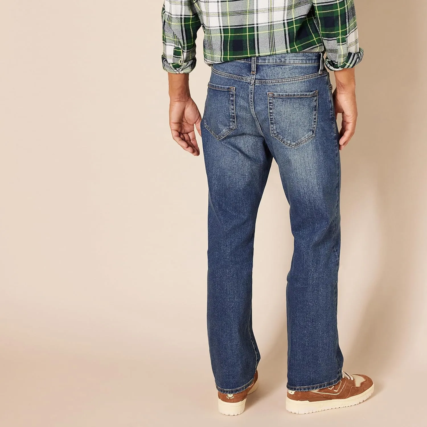 Amazon Essentials Men's Straight-Fit Stretch Jean