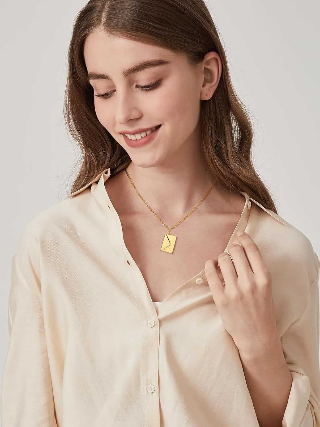 Custom4U Personalized Envelope Necklace with Picture Message Custom Love Letter Locket Necklace for Women Silver/Gold/Rose Gold/Black Birthday Mothers Day Photo Jewelry Gifts for Mom Wife (Gift Box)