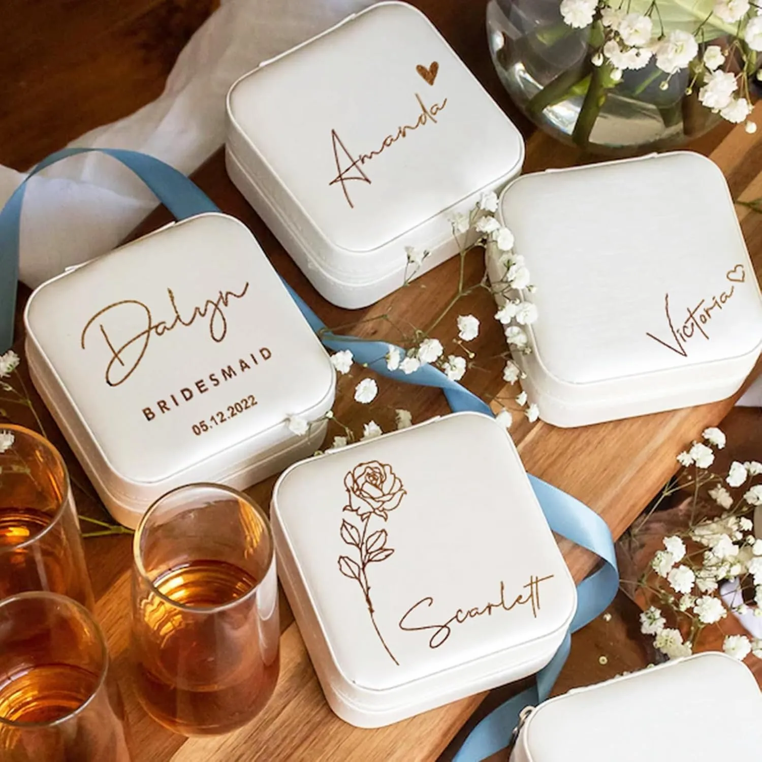 DayOfShe Personalized Travel Jewelry Box with Name and Birth Flower for Women Gifts Custom Small Travel Jewelry Case as Bridesmaid Proposal Gifts, Personalized Gifts for Women