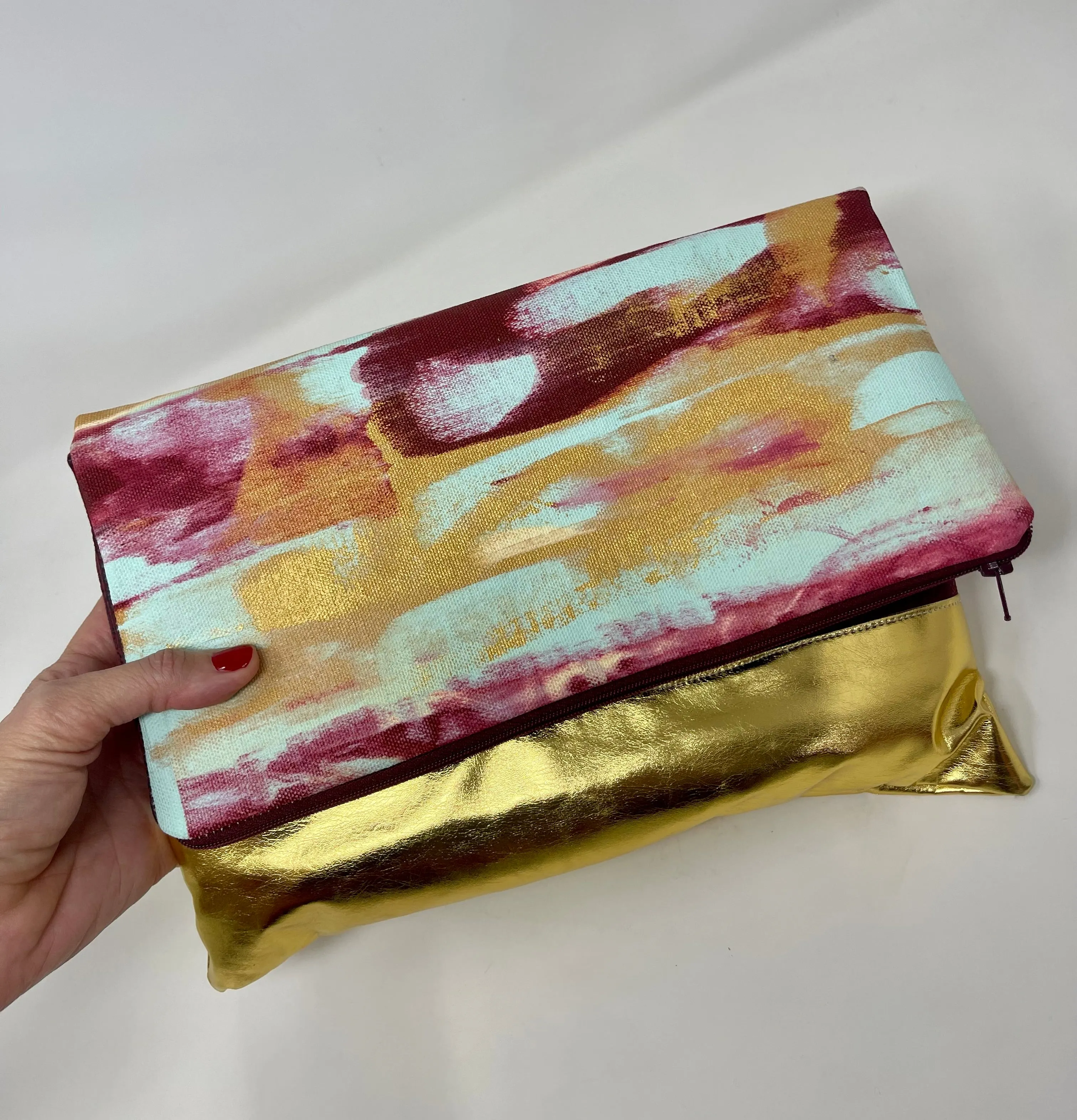 Eleanor Clutch