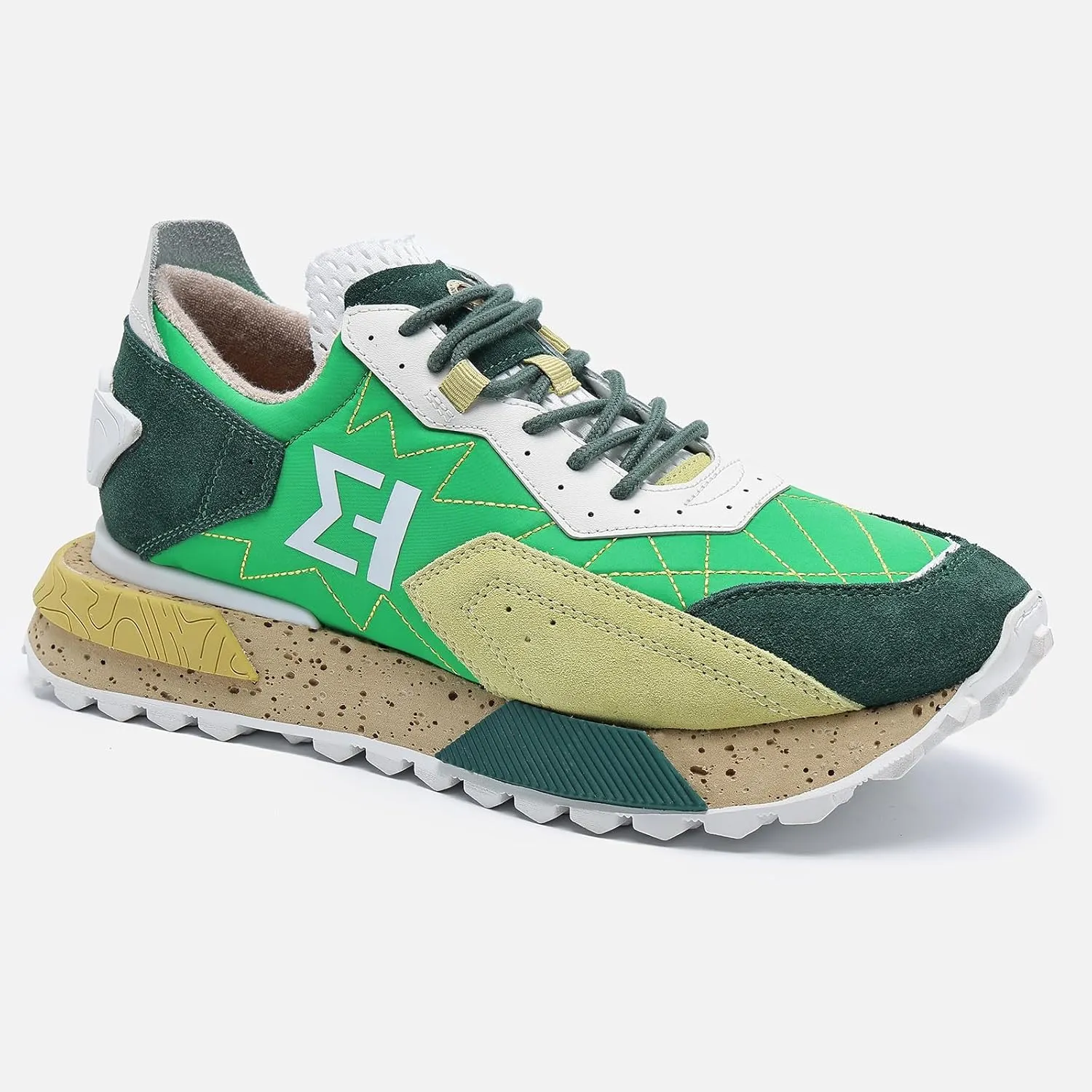 ELHANN.H The NSJ Sneakers Mix of Modernity & Graphic, with a Dynamics Touch.
