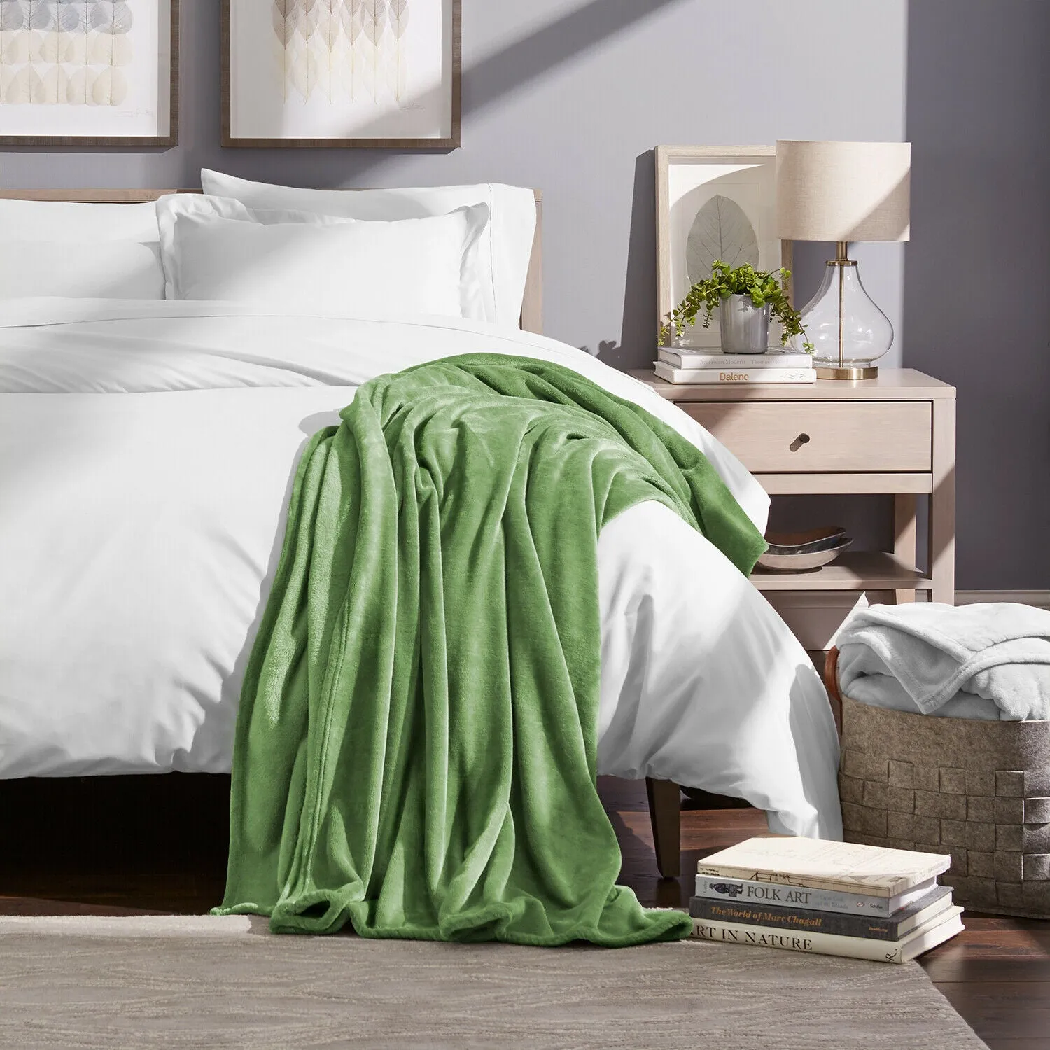 Fleece Blanket - Ultra Soft Microplush Velvet Blanket - Premium
