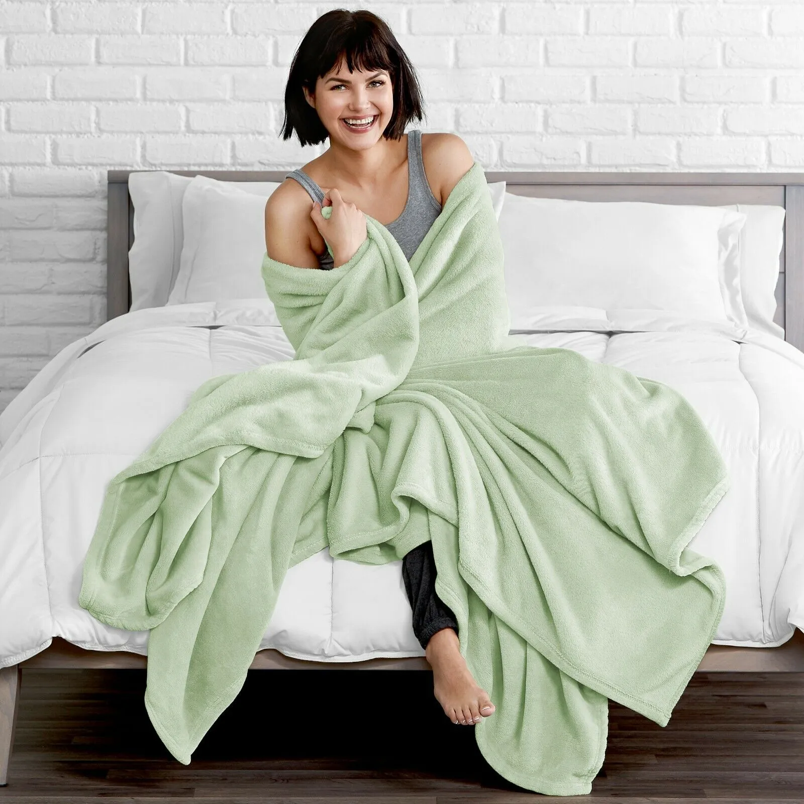 Fleece Blanket - Ultra Soft Microplush Velvet Blanket - Premium