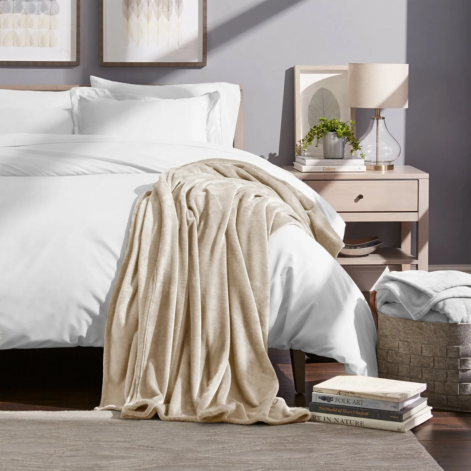 Fleece Blanket - Ultra Soft Microplush Velvet Blanket - Premium