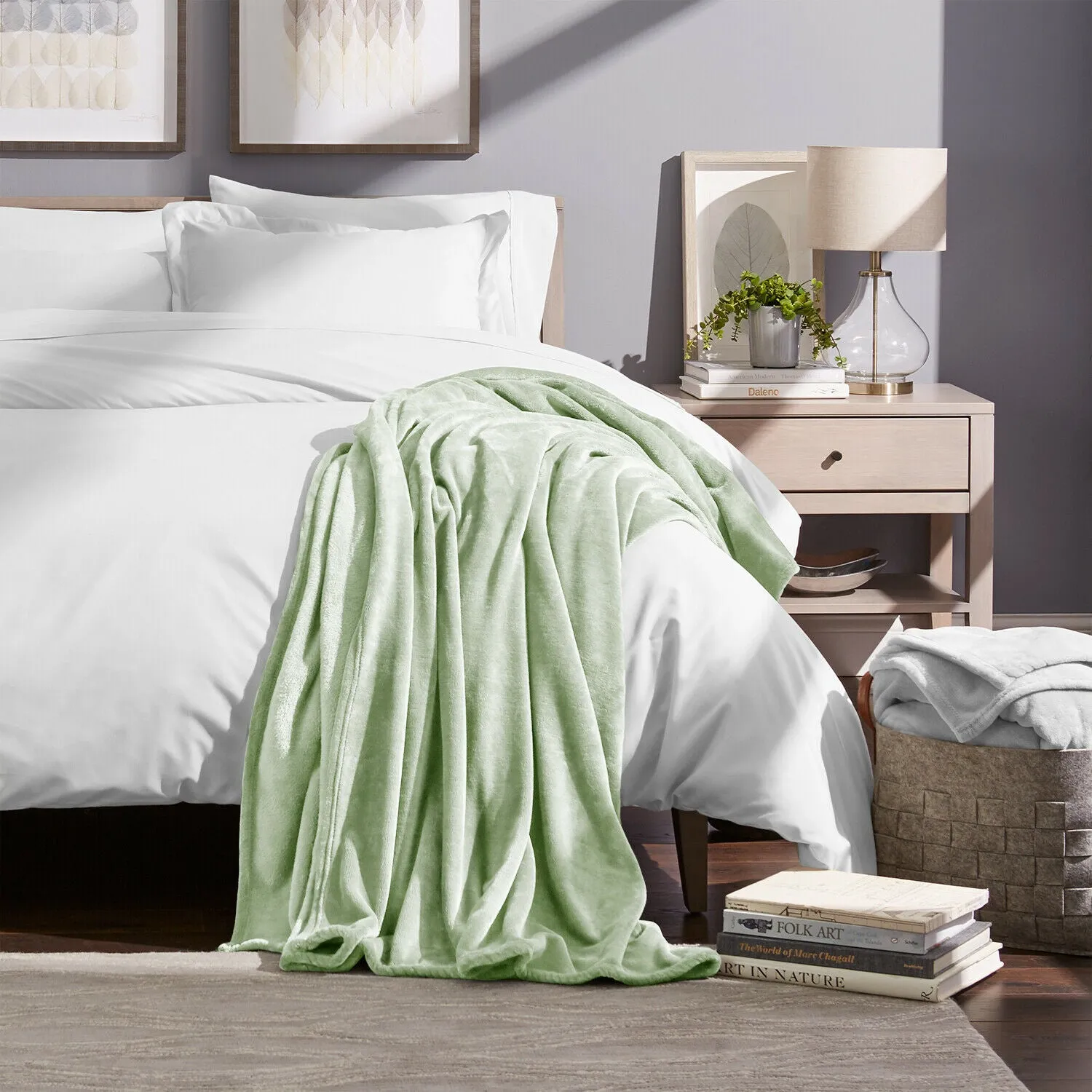 Fleece Blanket - Ultra Soft Microplush Velvet Blanket - Premium
