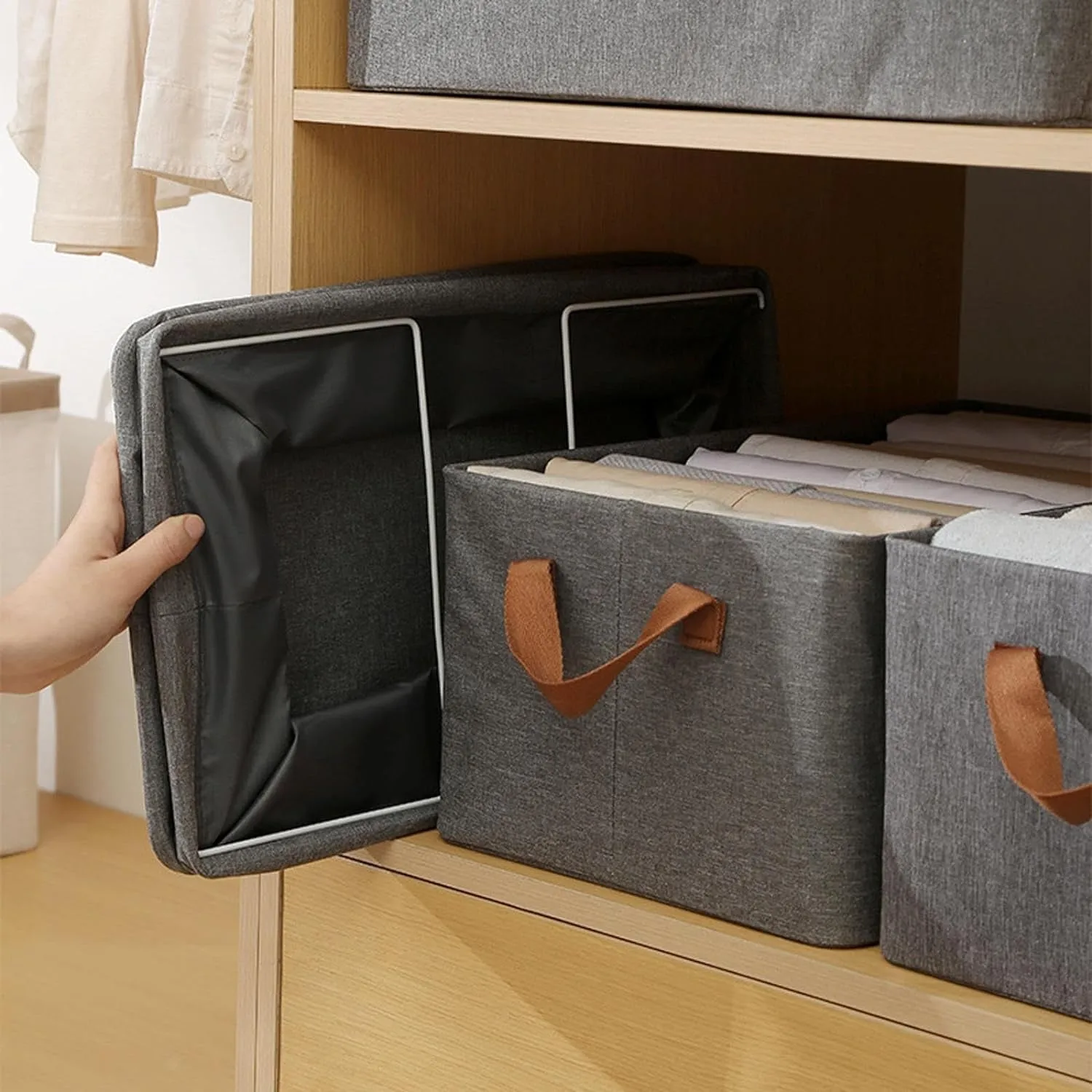 FOLDABLE CLOTH STORAGE BOX WITH HANDLES (47×28 CM)