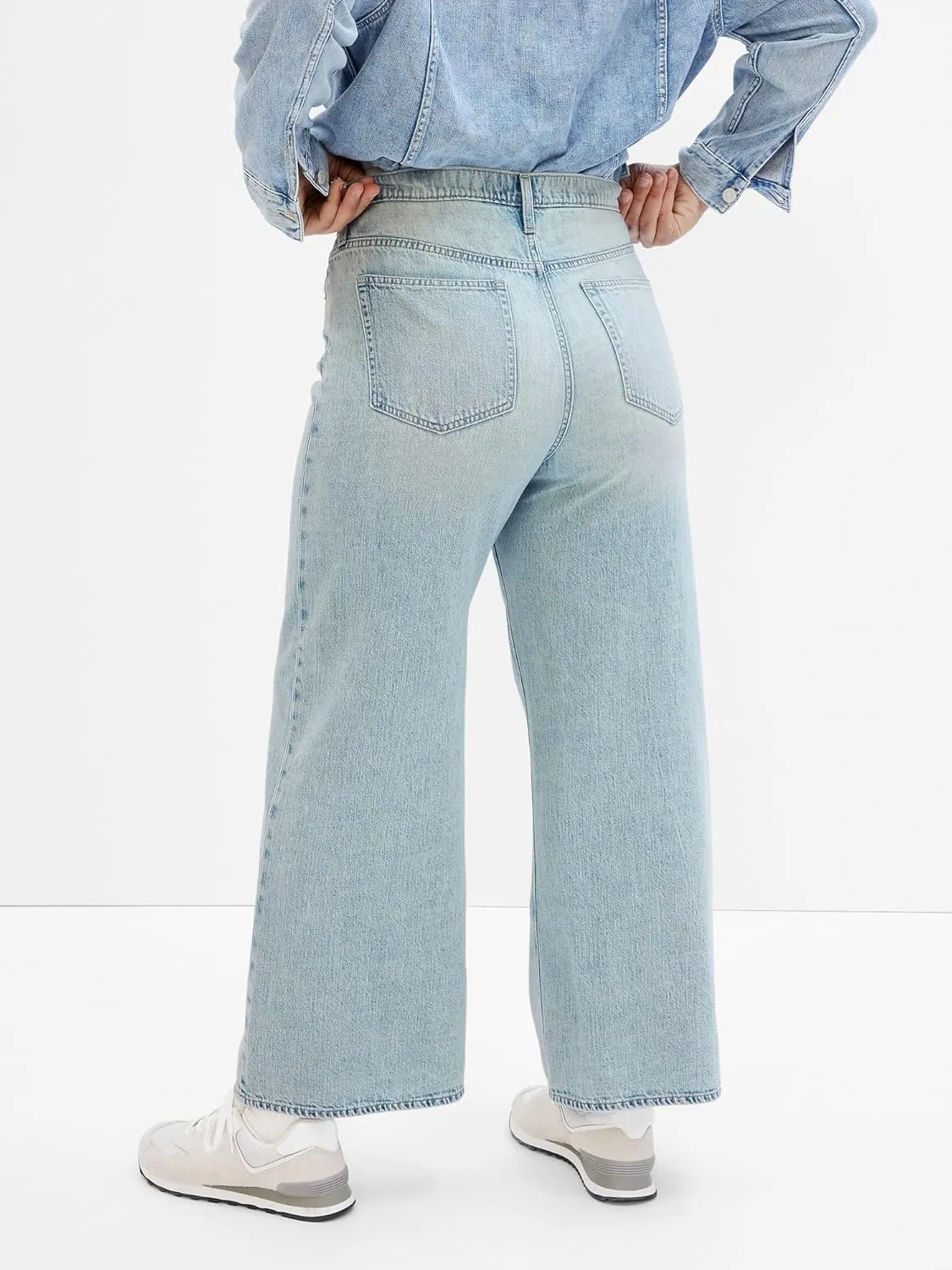 GAP Women's Wide Leg Jeans