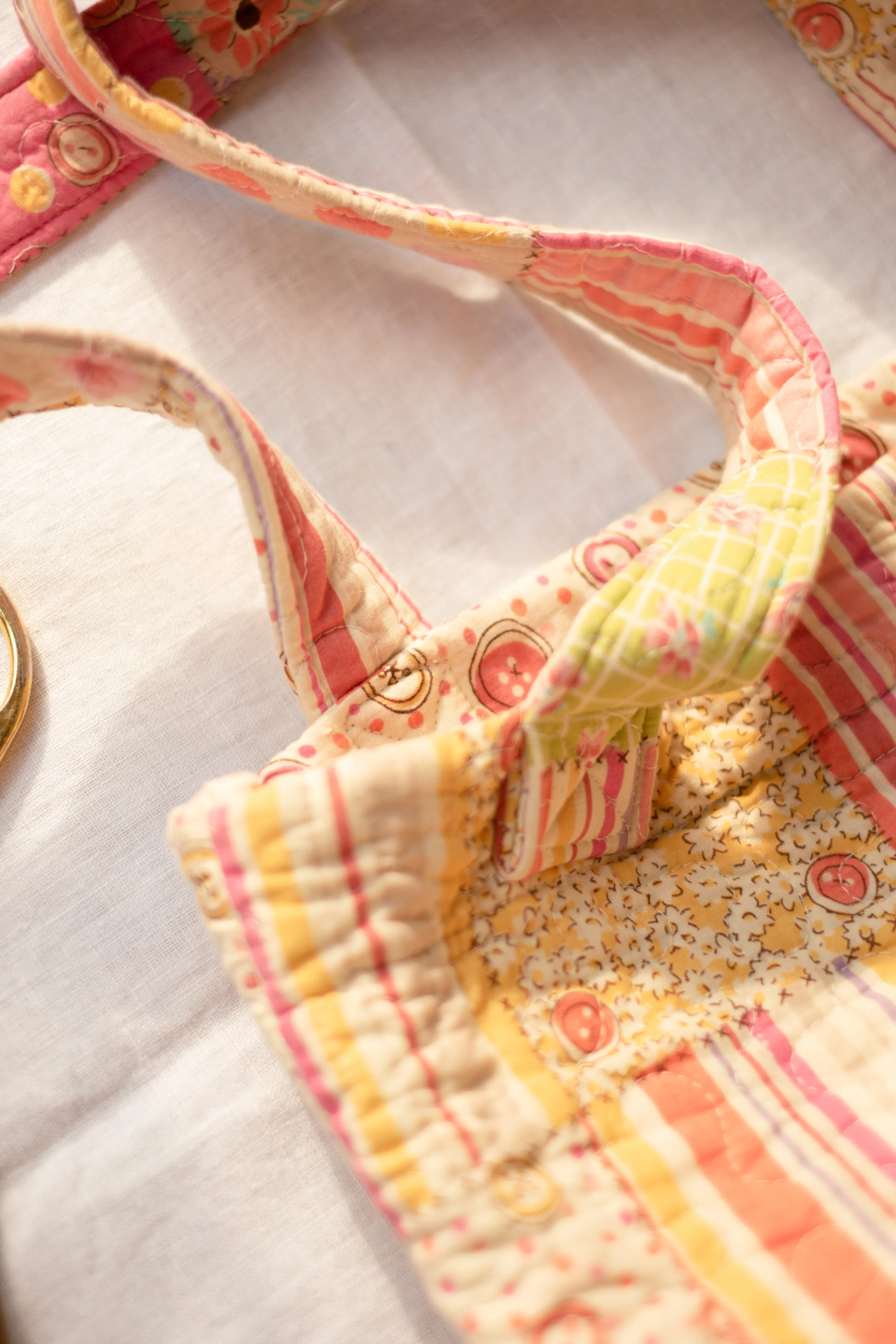 Handmade quilted reusable bags - needle & thread