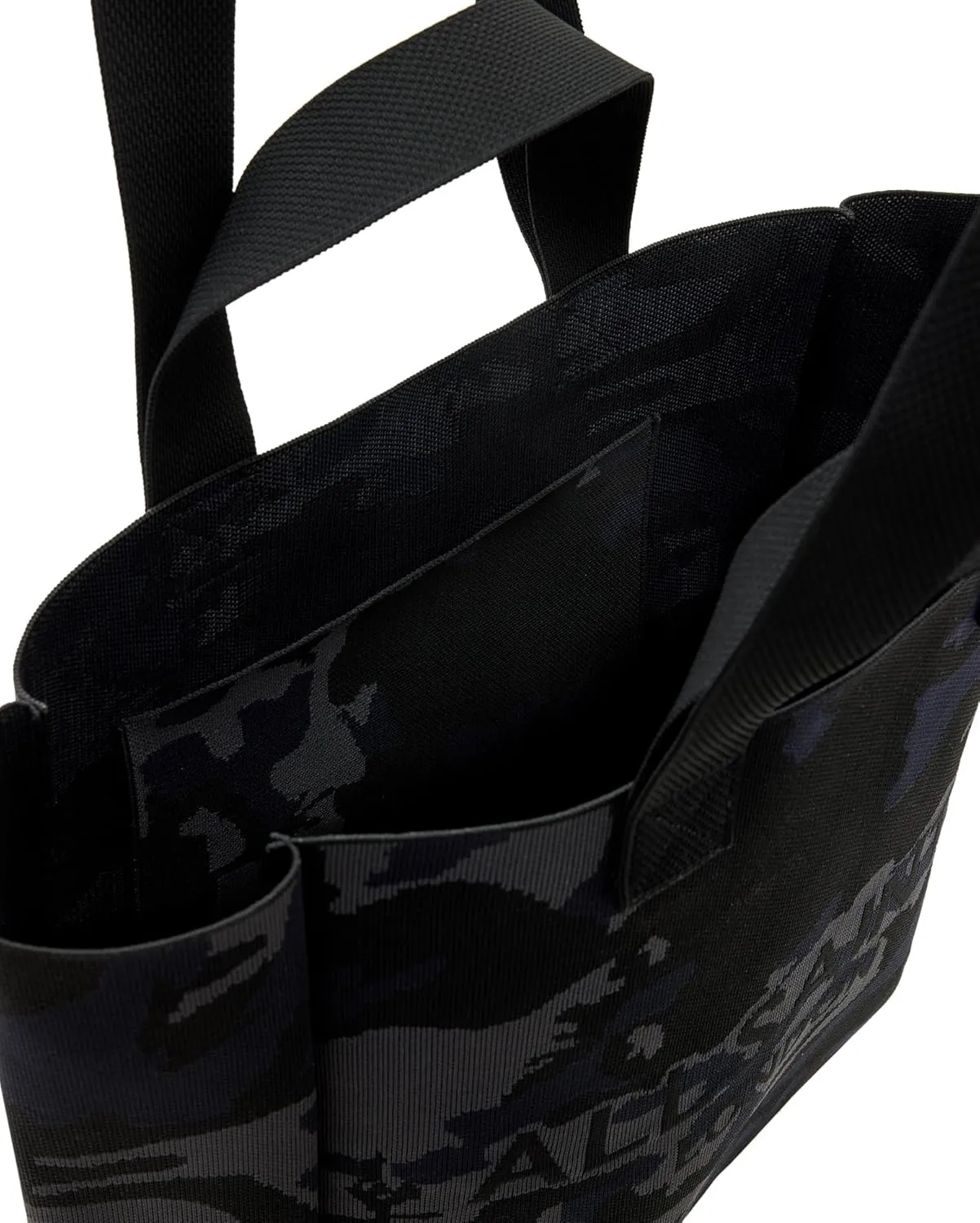 Izzy E/W Tote