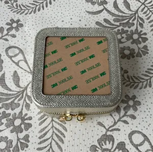Jewelry Box Small in Gold Pebble A-RBJBGoldsmall
