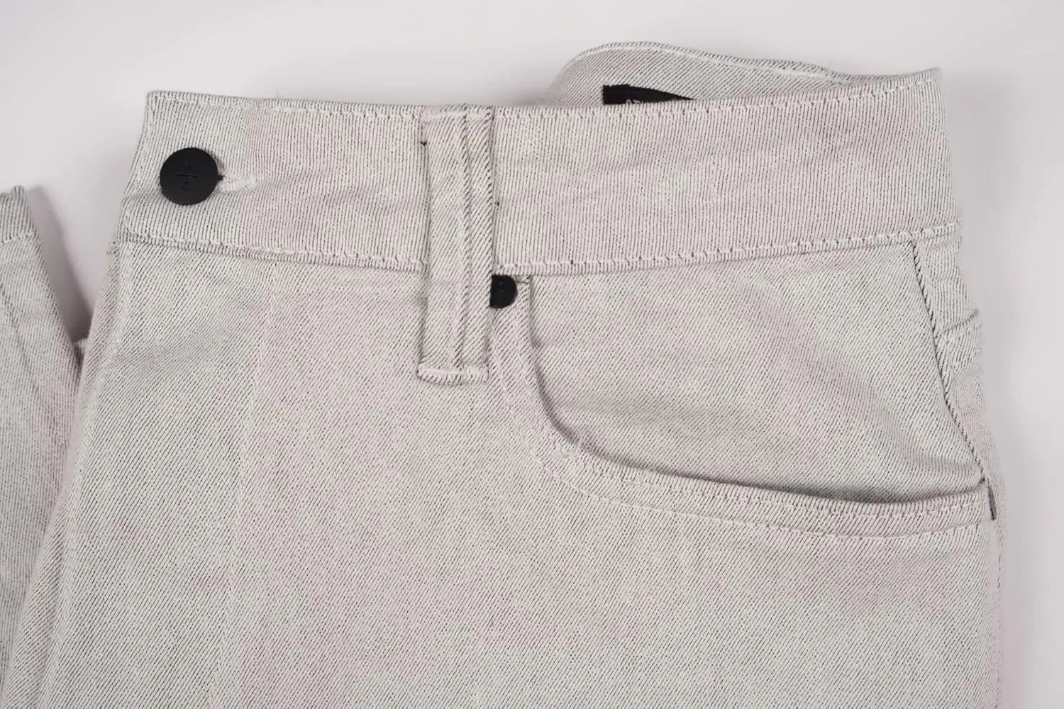 Kenneth Cole Mens Jeans Athletic Fit - Roomier Fit in Waist, Hip, and Thighs - Flexible Stretch Denim - Straight Leg Jeans