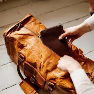 Large Leather Duffle Bag, Spacious Interior, Compartments, Versatile Storage (24 Inches)