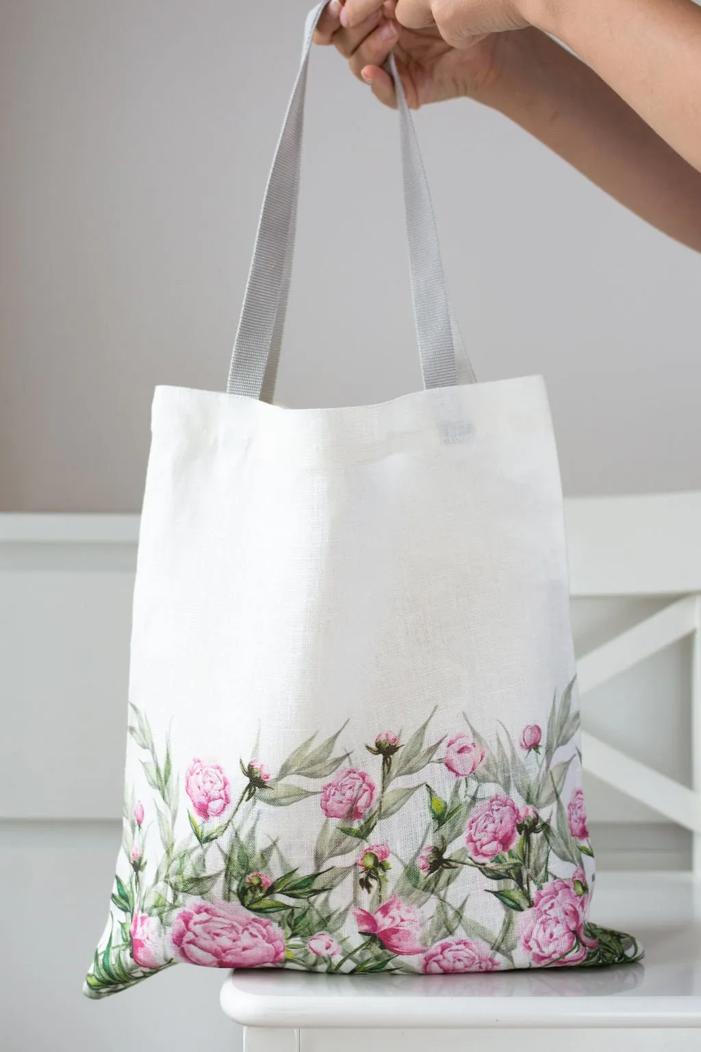Linen tote bag with Peony print