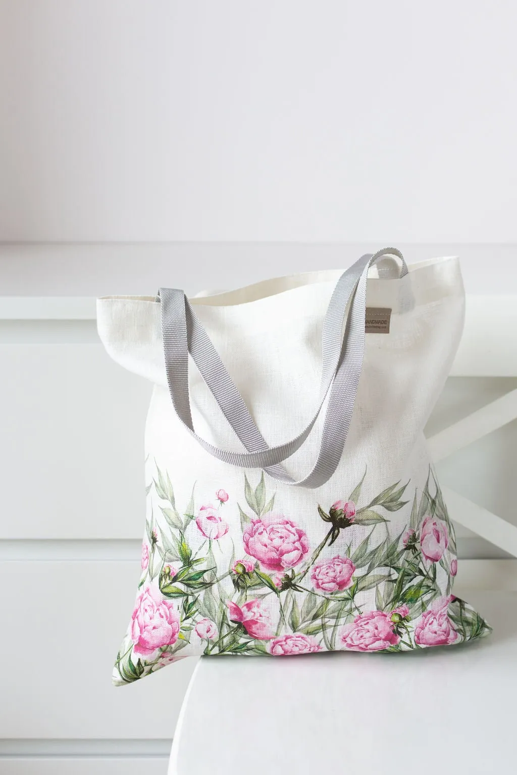 Linen tote bag with Peony print