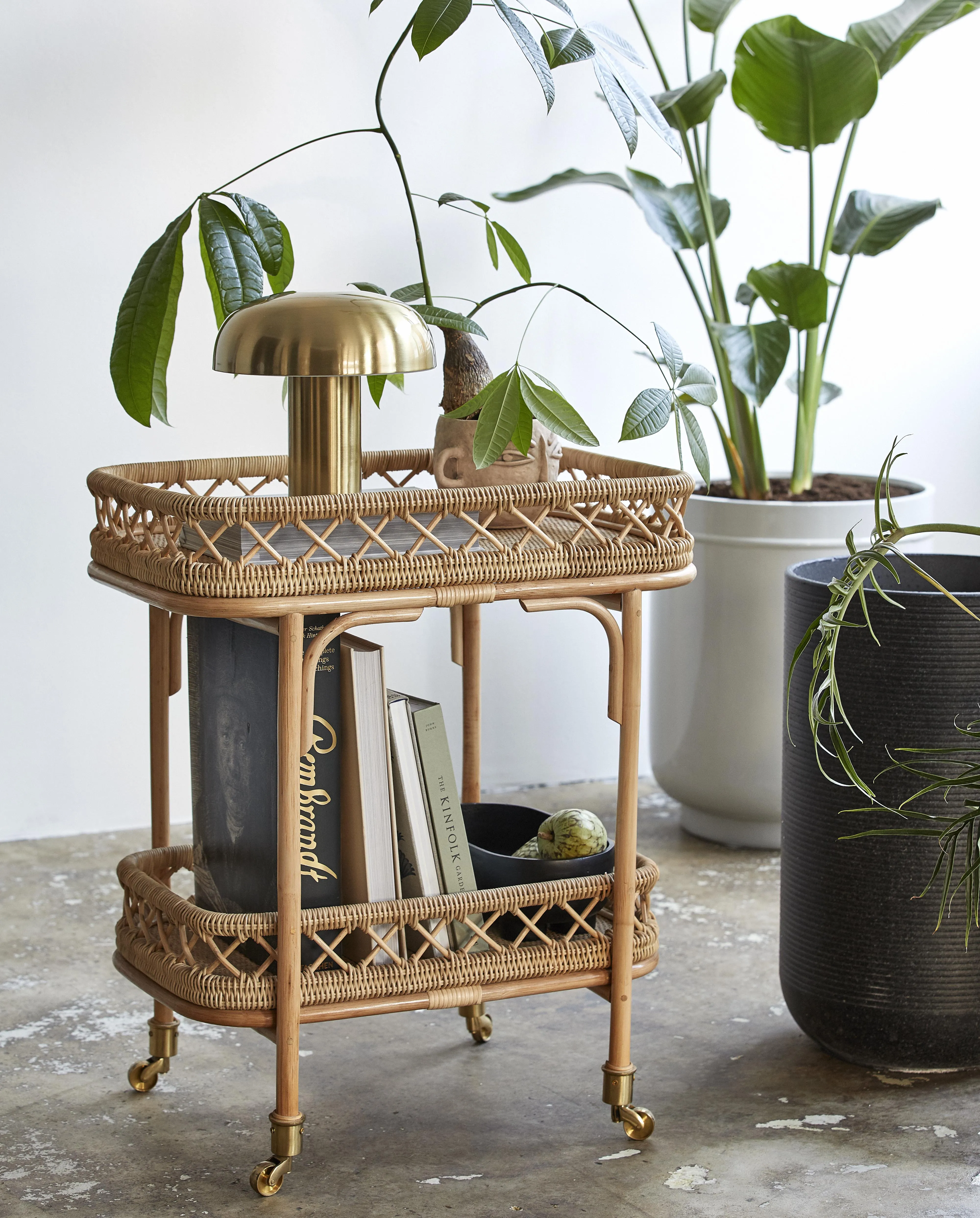 LIRI ROLLING TABLE IN RATTAN - 62x42 cm - Nature