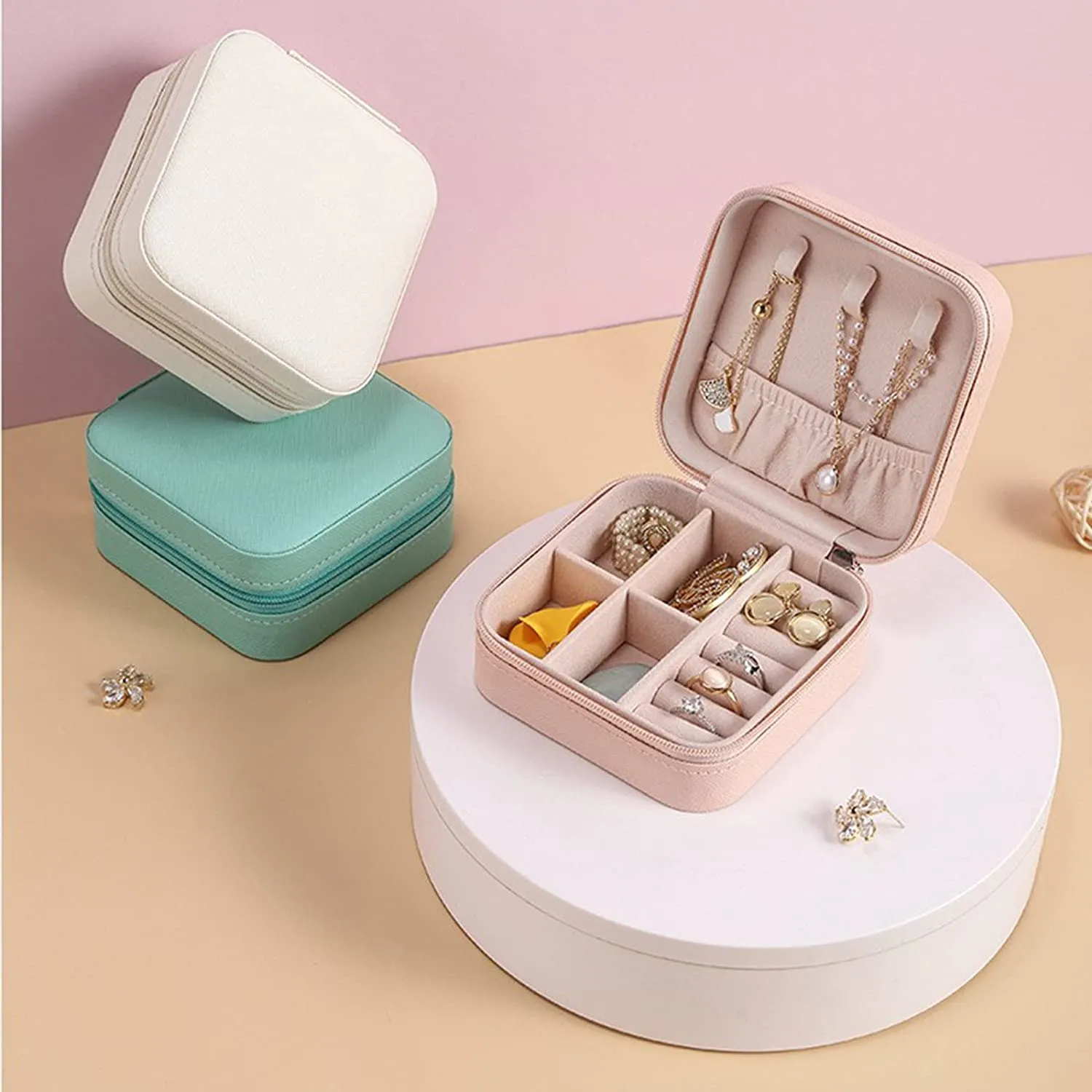 Mini Jewelry Travel Case,Small Travel Jewelry Organizer, Portable Display Storage Box For Rings Earrings Necklaces Gifts