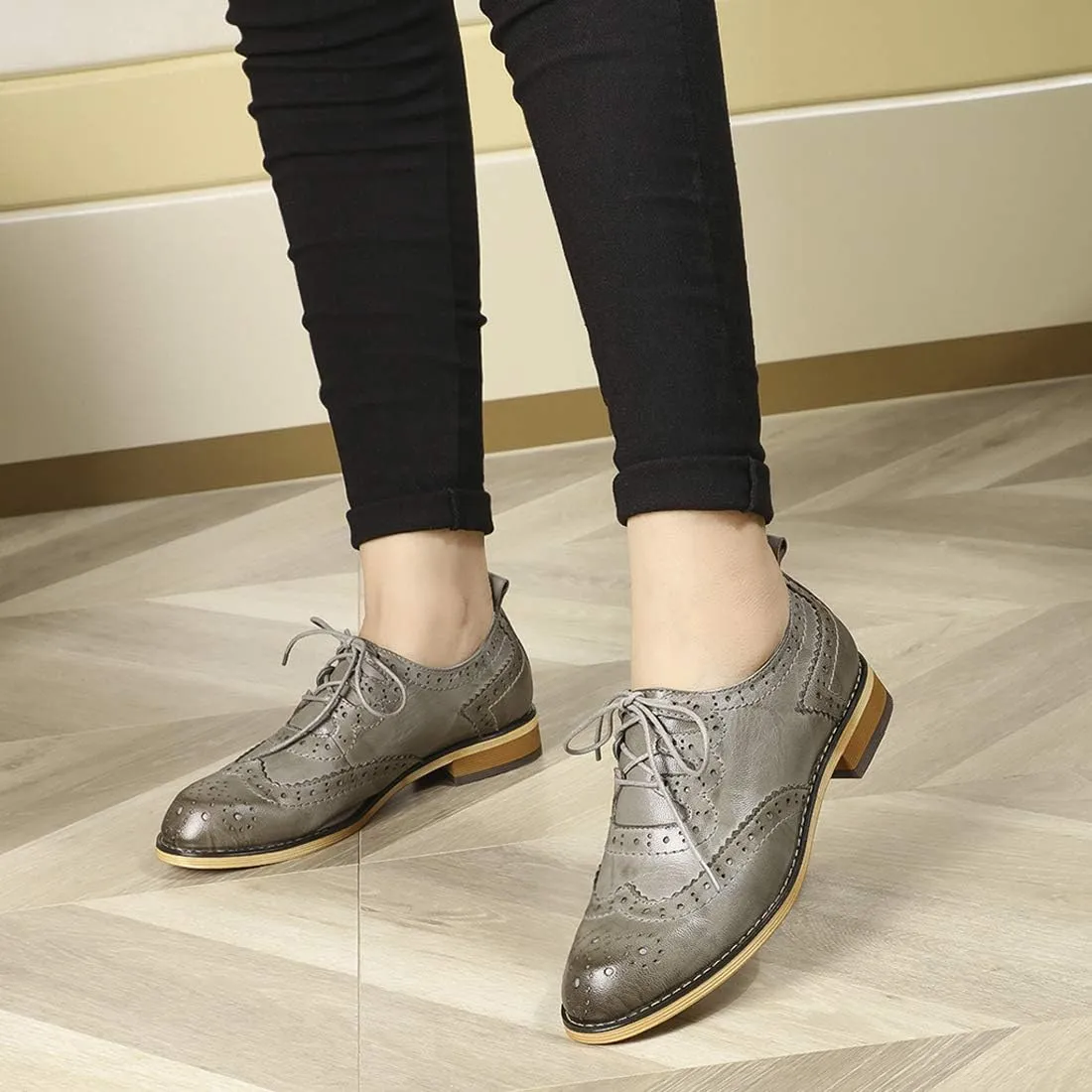 Mona flying Women's Handmade Wingtip Oxfords Comfy Lace up Brogue Leather Shoes for Ladies