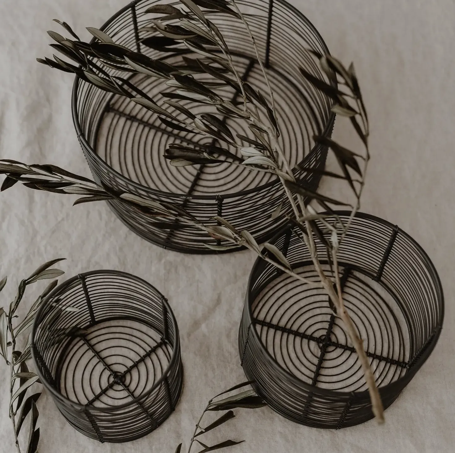 Ola Round Wire Baskets