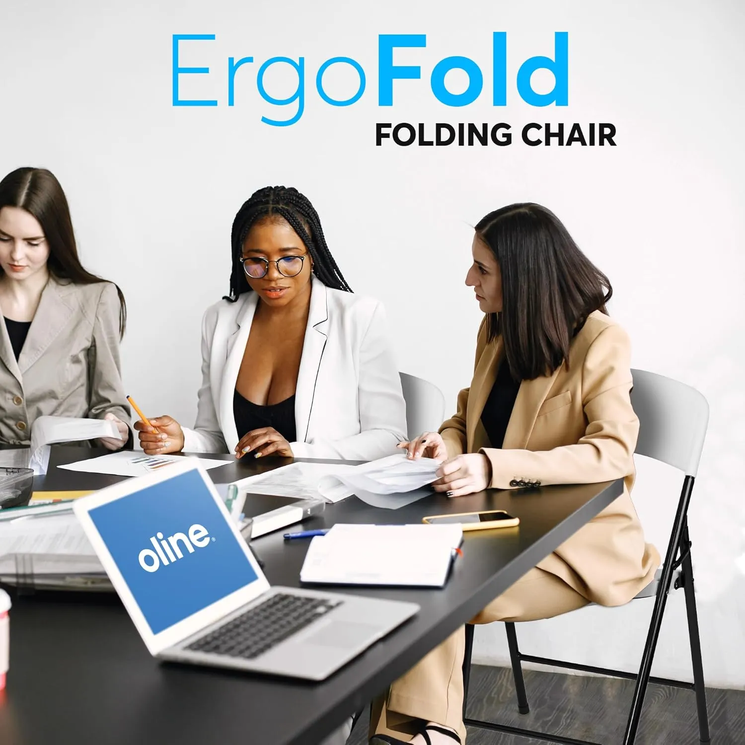 Oline Folding Chair, Indoor Outdoor Plastic Commercial Stackable Foldable Guest Chairs for Events Office Wedding Party Picnic Kitchen Dining, 350lb Capacity (White, 1 Pack)