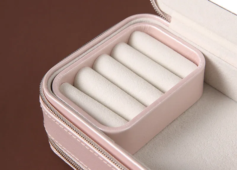 Portable travel jewelry box