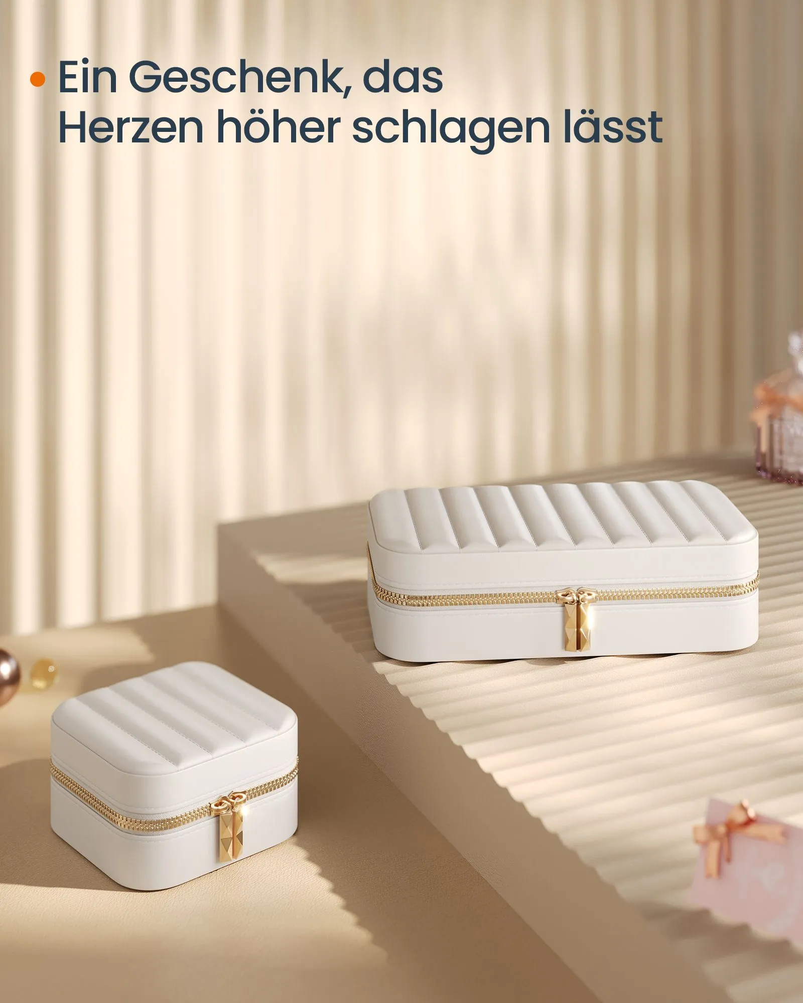 Rootz Cloud White Travel Jewelry Box - Organizer Case - Portable Storage - PU Leather - 10.5cm x 10.5cm x 6cm