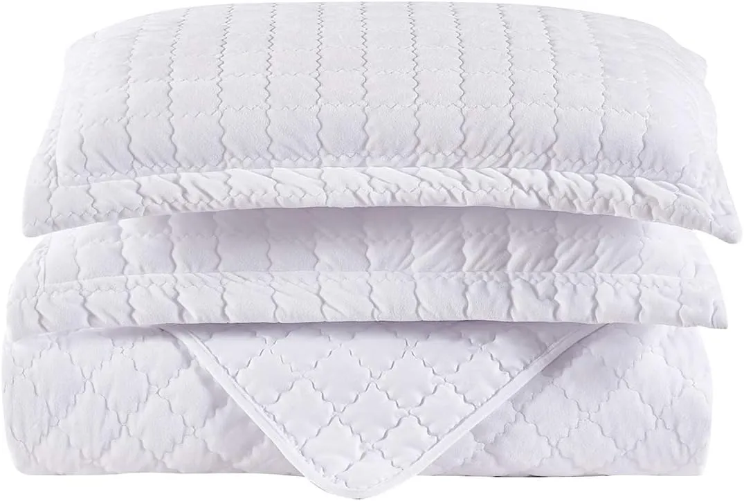 Royal Tradition Plush Velvet White Coverlets, Queen Oversized 3pc Quilt Set (92-Inch Wide x 96-Inch Long) All Seasons Quilted Checkered Bedspread
