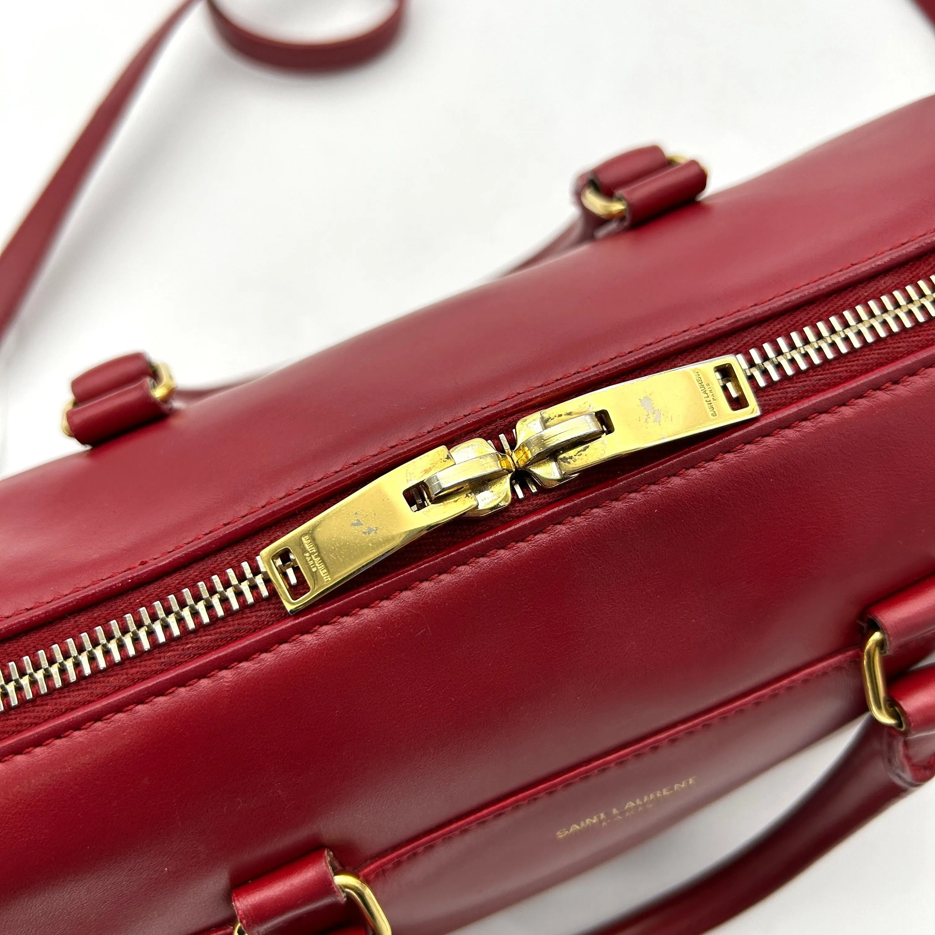 Saint Laurent Classic Baby Duffle Bag - Red Crossbody Bags, Handbags LA7641