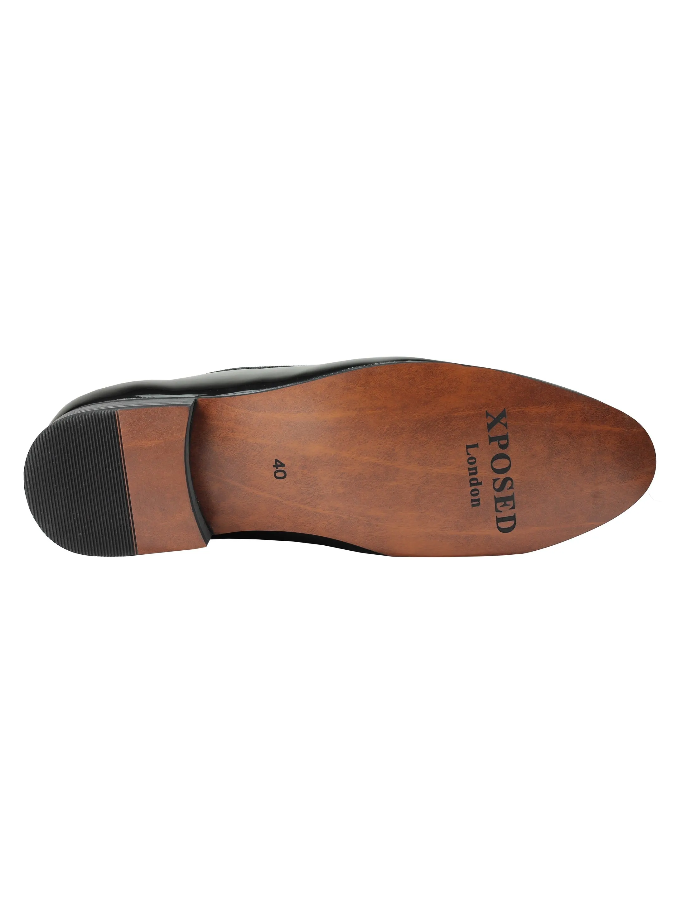SHINY FAUX LEATHER GOLD CREST SHOES IN BLACK