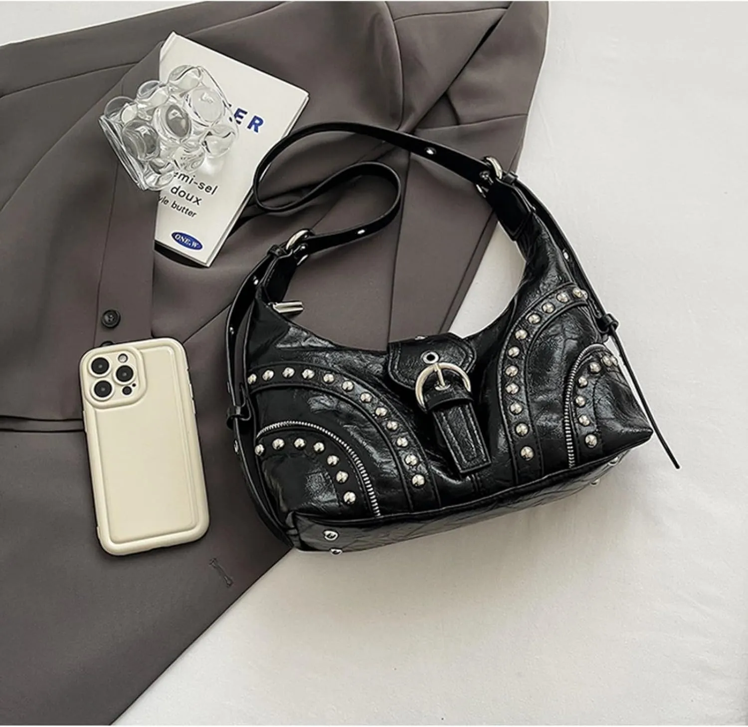 Studded Shoulder Bags Grunge Purse for Women Faux Leather Hobo Purse Y2k Dumpling Bag Summer 2000s Streetwear