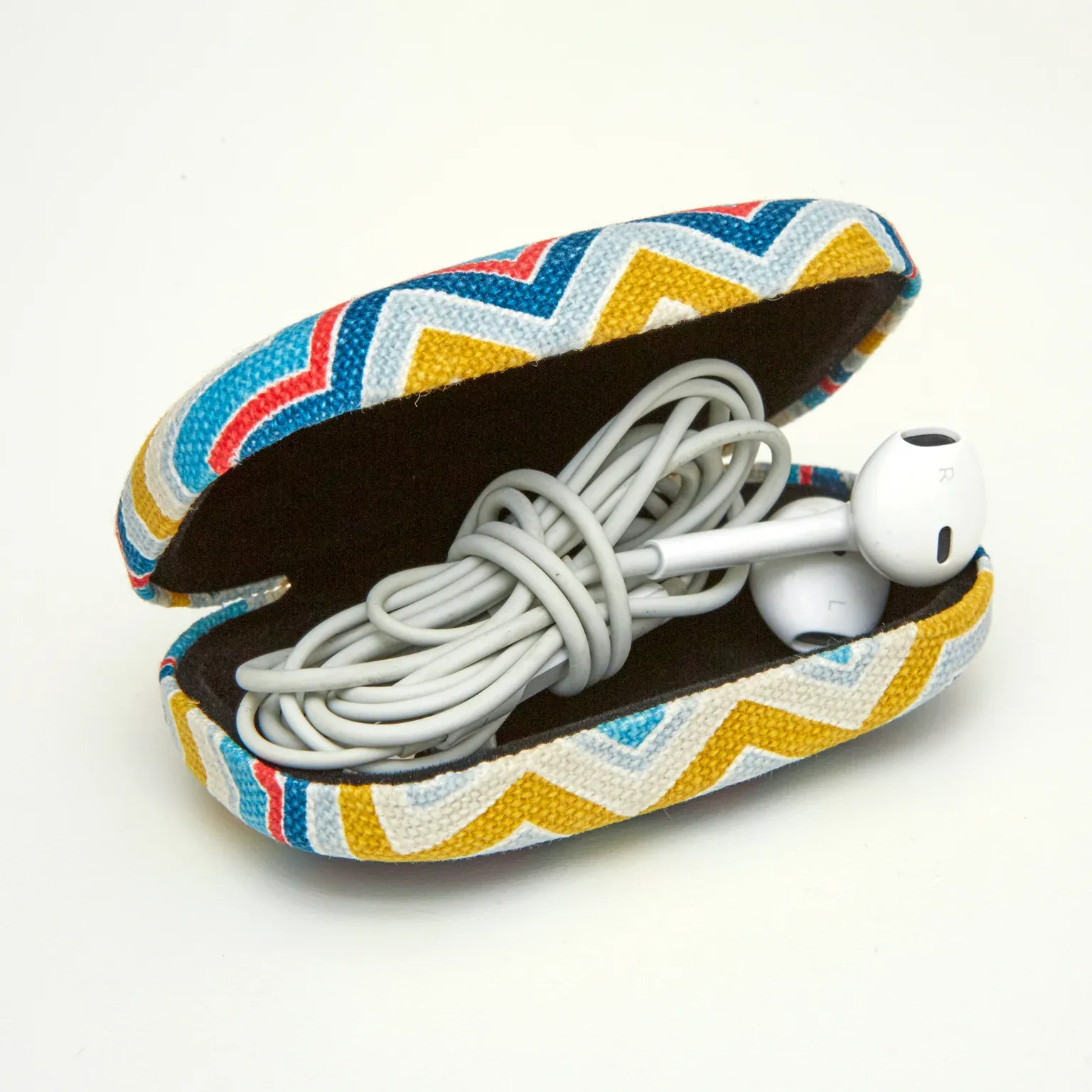 Travel Case Striped