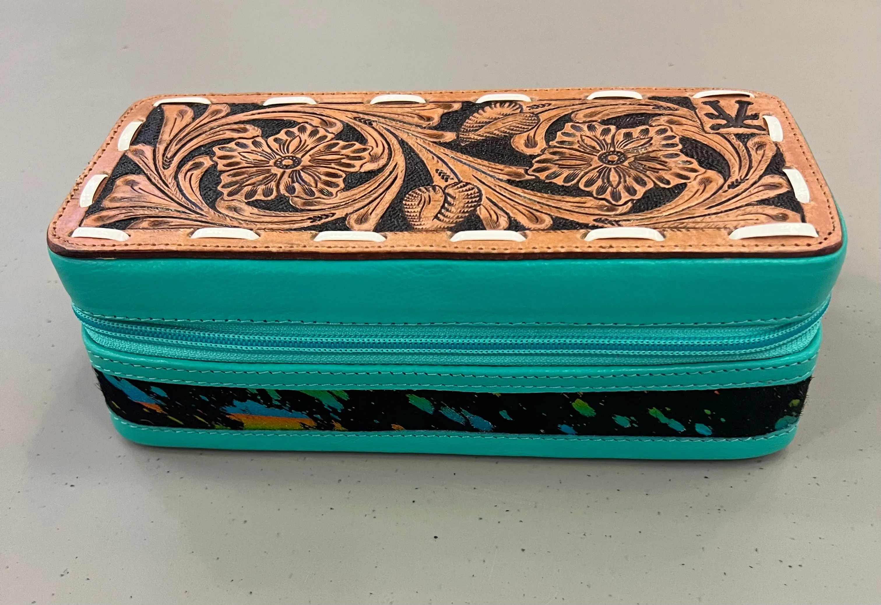 Turquoise black/rainbow acid wash mini plus