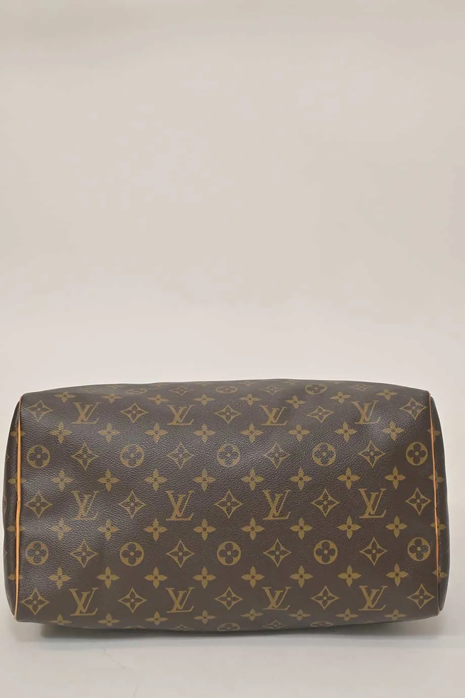 [WB6781] Louis Vuitton | luggage
