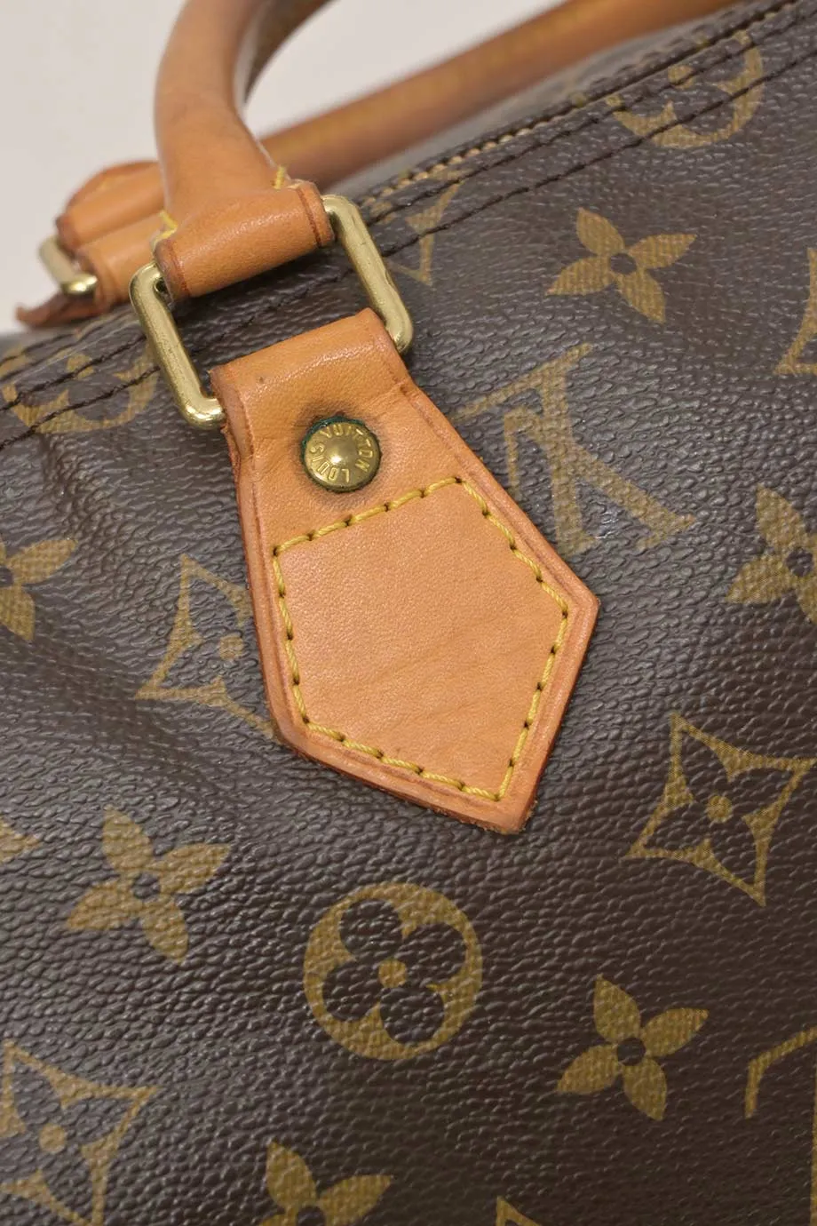 [WB6781] Louis Vuitton | luggage