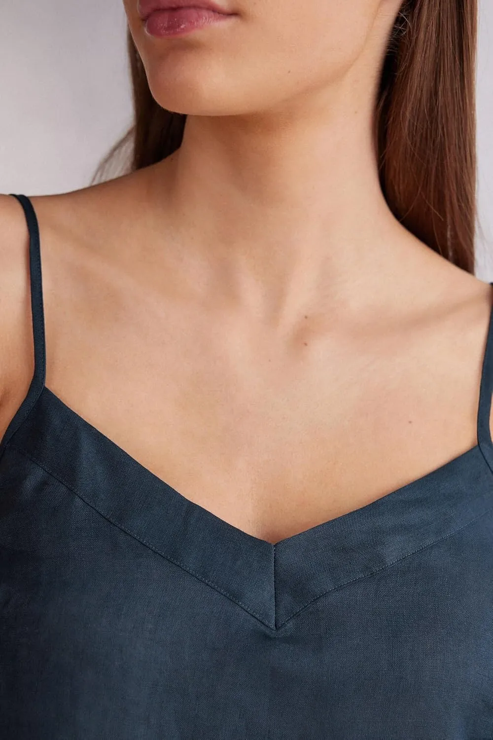 Woman's The Pure Linen Top in Linen Fabric