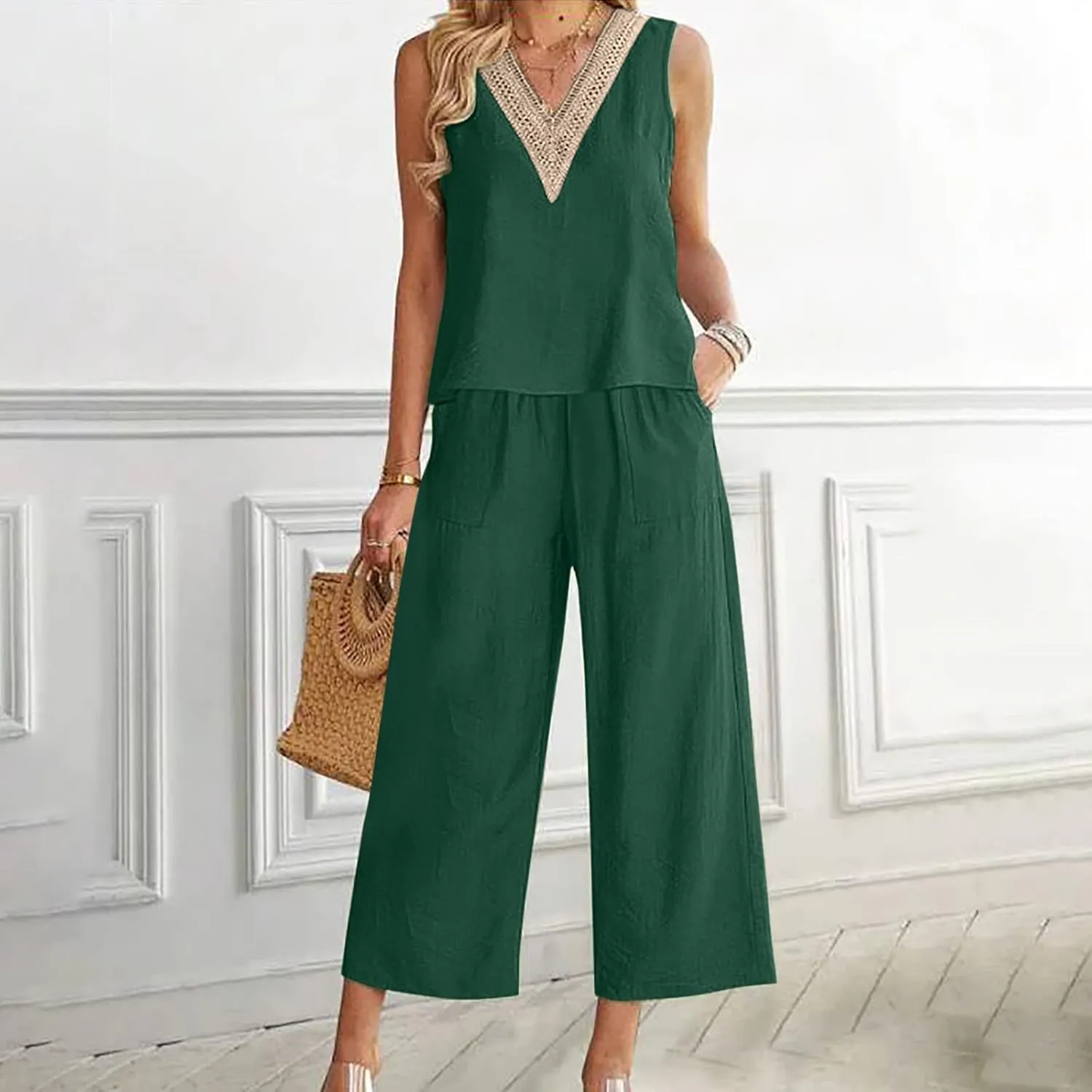 Womens Linen 2 Piece Outfits Casual Summer 2024 Sleeveless v Neck Crop Top Wide Leg Capri Pants Matching Set Loungewear