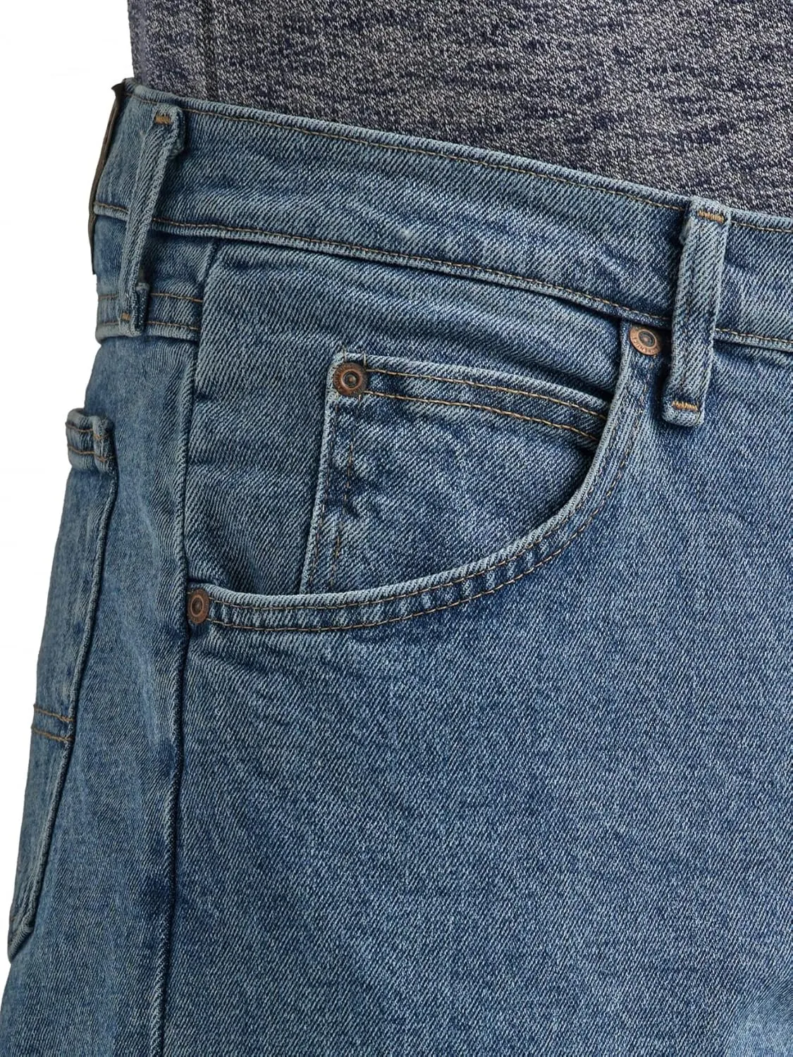 Wrangler Authentics Men's Classic 5-Pocket Relaxed Fit Flex Jean